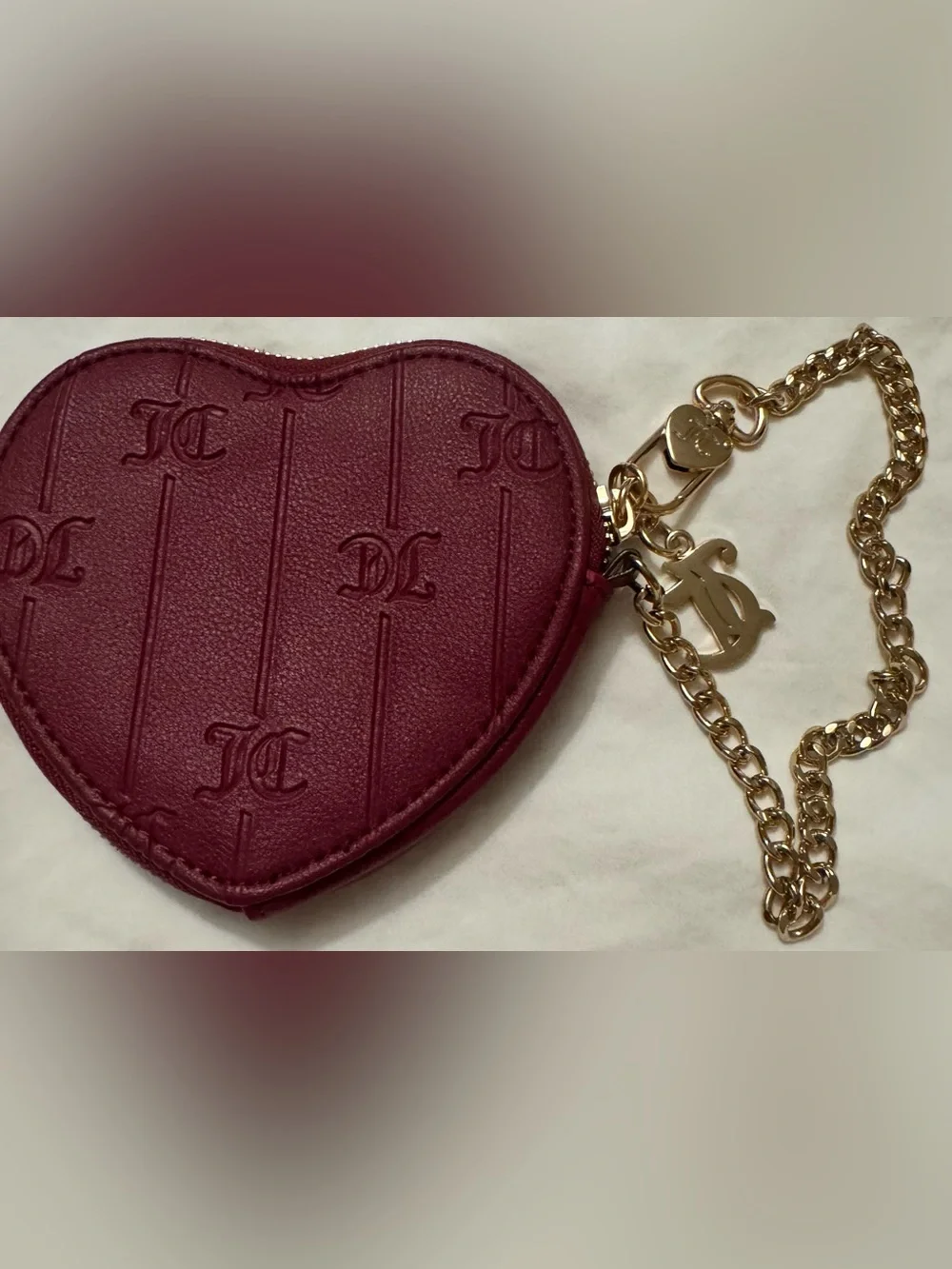 Juicy Couture Adorable Fuchia Small Holder with Gold Chain